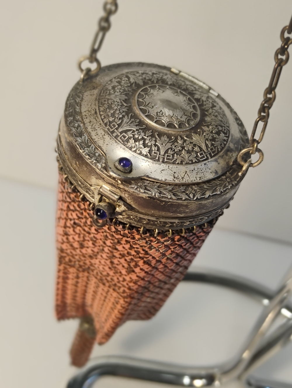 Victorian Mesh Evening Bag - Picture 2 of 4